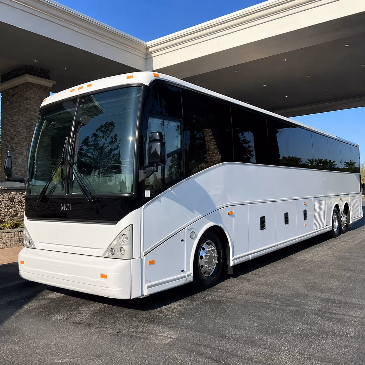 airport shuttles for fort jackson graduation and family day weekends
