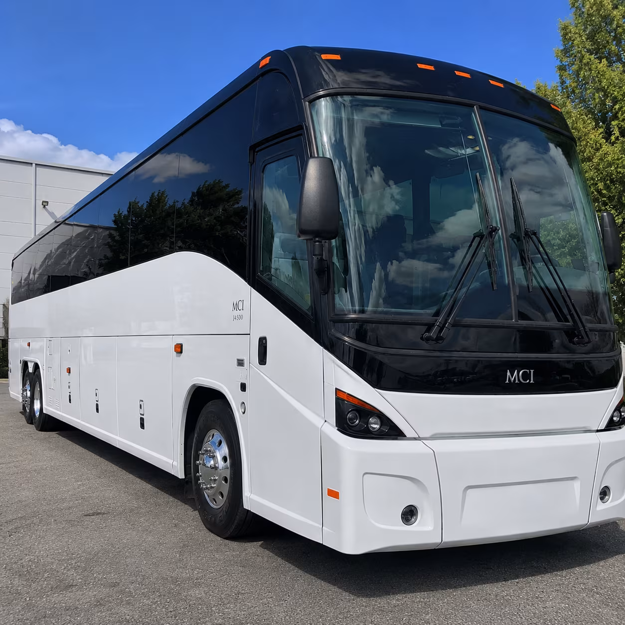 charter bus shuttle service for amazon and distribution center groups