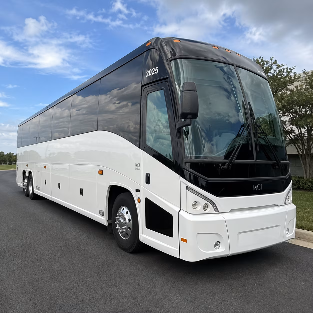 concert and arena event buses to colonial life arena