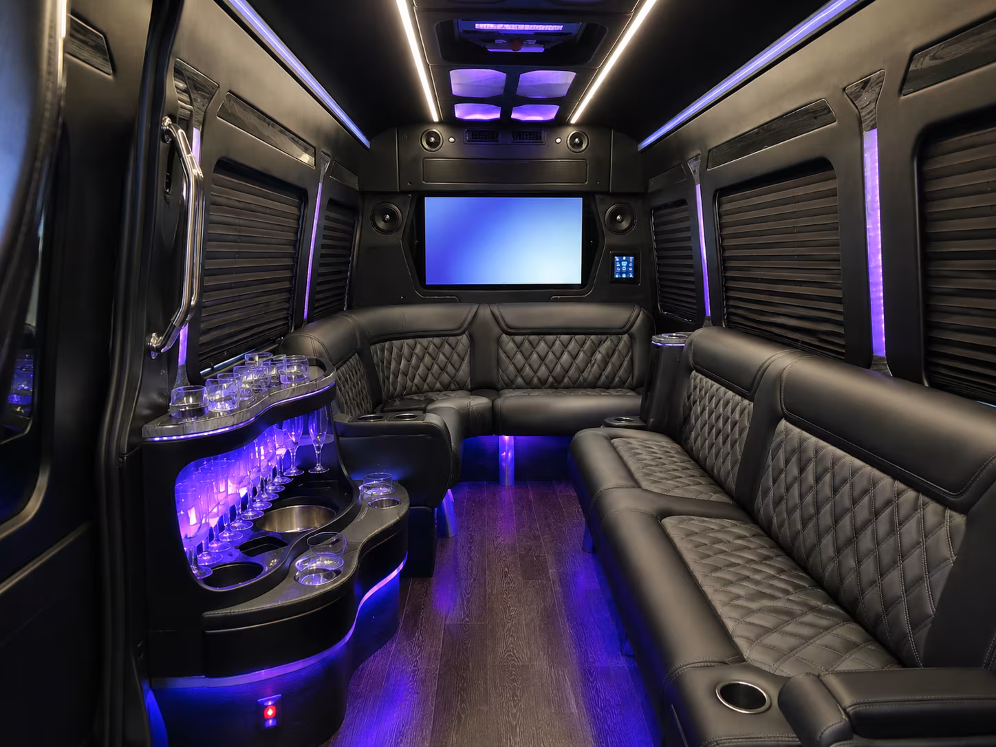 music festival shuttle buses for famously hot new year and columbia outdoor events