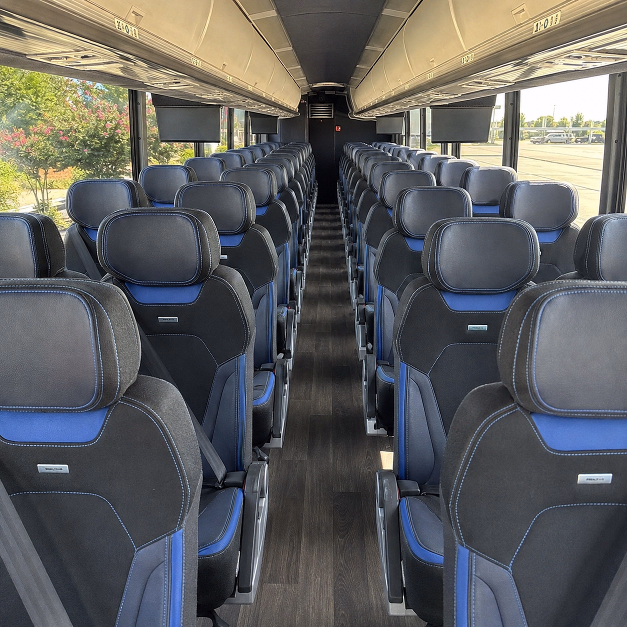 school buses for south carolina state house and columbia museum of art trips
